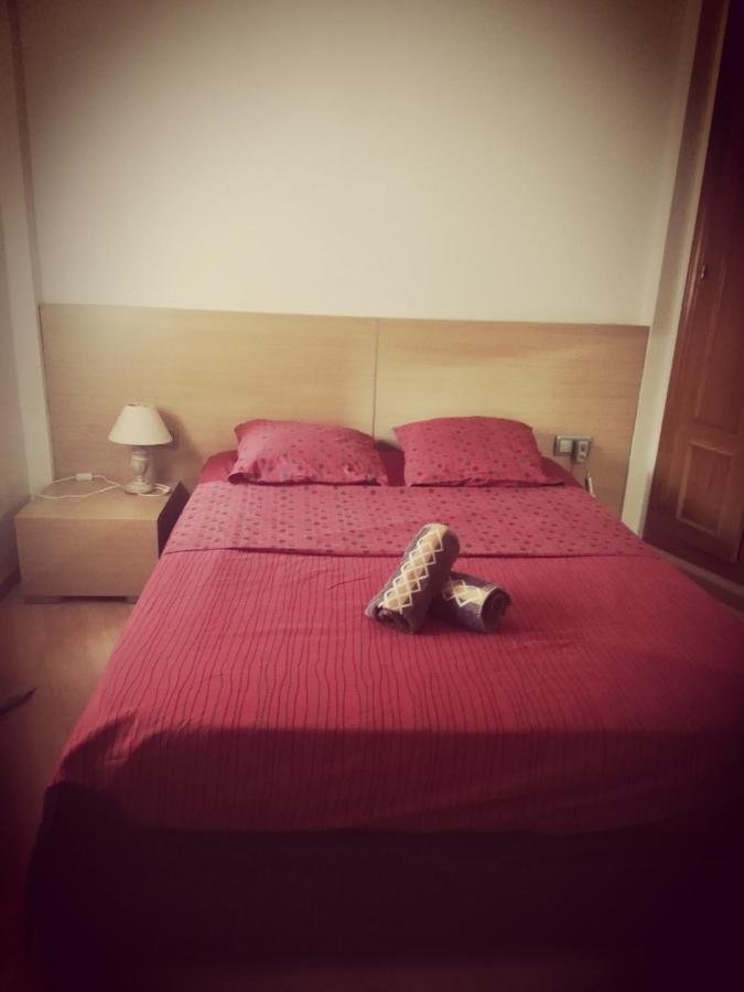 Apart Figueres Appartement Figueres  Buitenkant foto