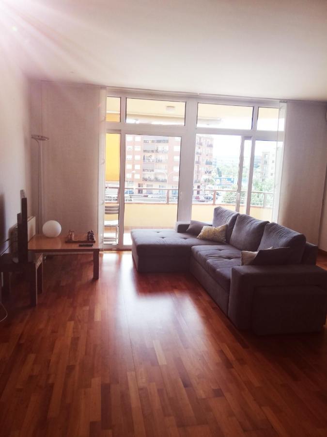 Apart Figueres Appartement Figueres  Buitenkant foto