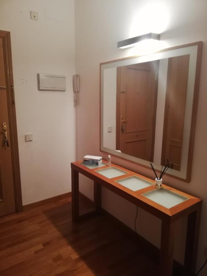 Apart Figueres Appartement Figueres  Buitenkant foto